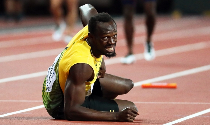 2017 런던 세계육상선수권대회 남자 400m 계주 결승에서 자메이카 마지막 주자로 나섰지만 부상을 당해 우사인 볼트. <출처=EPA/연합뉴스>