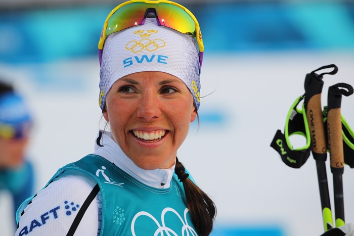 스웨덴의 샤롯데 칼라가 10일 강원도 평창군 알펜시아 크로스컨트리센터에서 벌어진 2018 평창동계올림픽 크로스컨트리 여자 15km 스키애슬론에서 우승한 뒤 환하게 웃고 있다. <사진=연합뉴스>