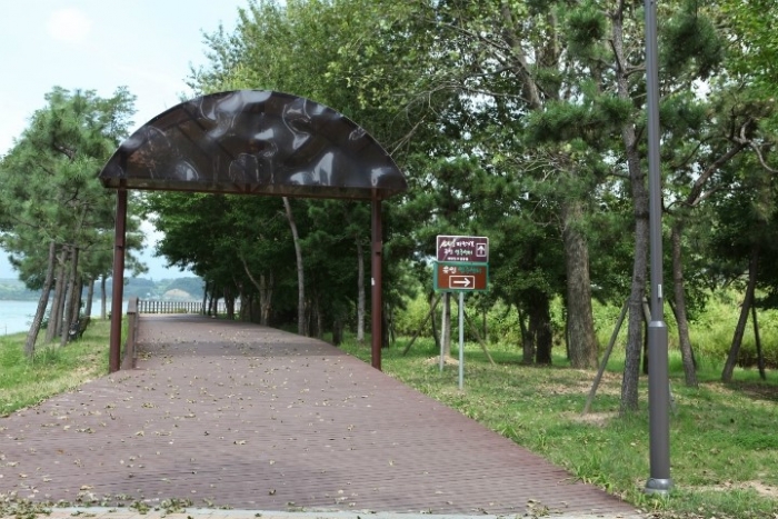 섬진강 자전거길 인증센터(사진=광양시 제공)