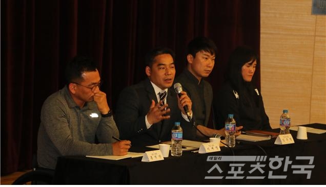 (왼쪽부터) 홍석만 IPC 위원, 이배영 역도 지도자, 김우영 사격 지도자, 김형주 레슬링 국가대표 선수