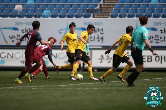후반 막판 날카로운 공격으로 2-0 승리 따낸 수원 <사진=한국프로축구연맹>
