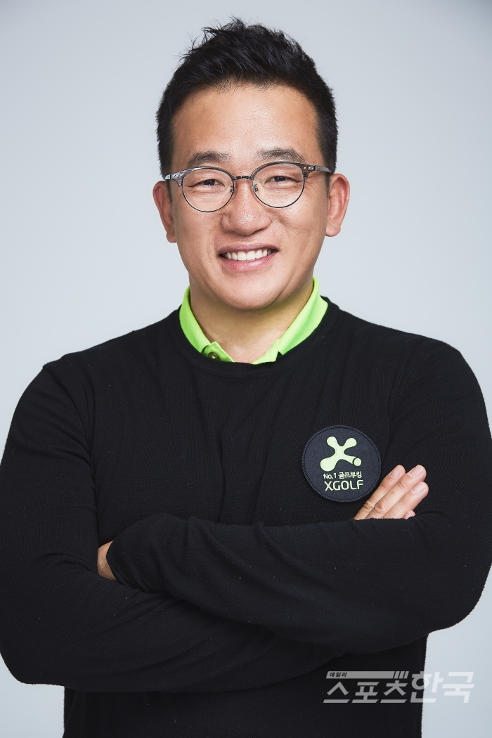 [人 인터뷰] '골프계의 이단아' 엑스골프 조성준 대표..."골프 대중화 위... - 뉴스 썸네일 이미지