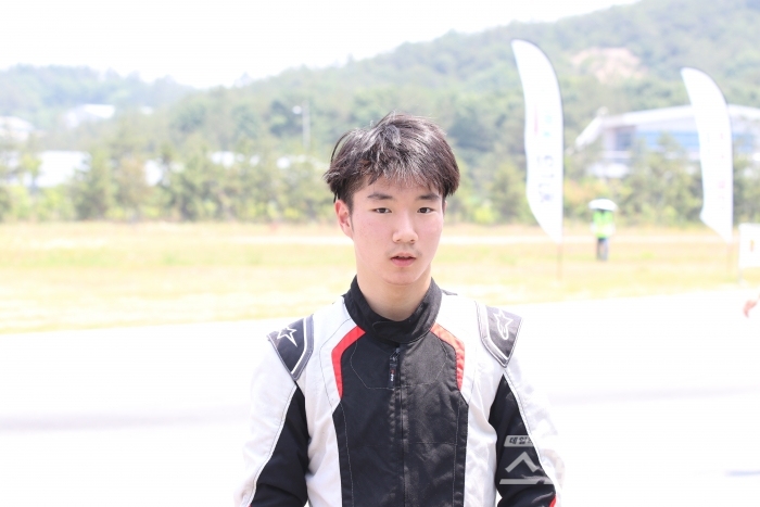 7일, '2020 KIC 카트 챔피언십’ 대회에 부동의 1위를 달리는 강승영 선수가 경기 계측 후 모습, (사진=데일리스포츠한국 DB)