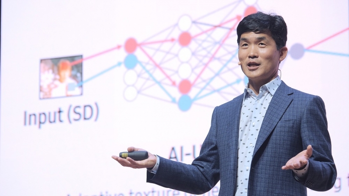 삼성 AI 포럼 2020에서 기조연설을 하고 있는 삼성리서치 승현준 소장(사장). (사진=삼성전자)