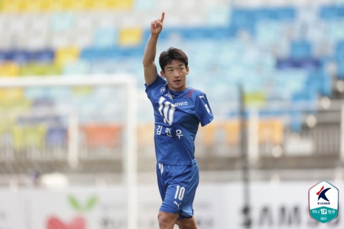 수원 삼성 김민우 (사진=한국프로축구연맹)