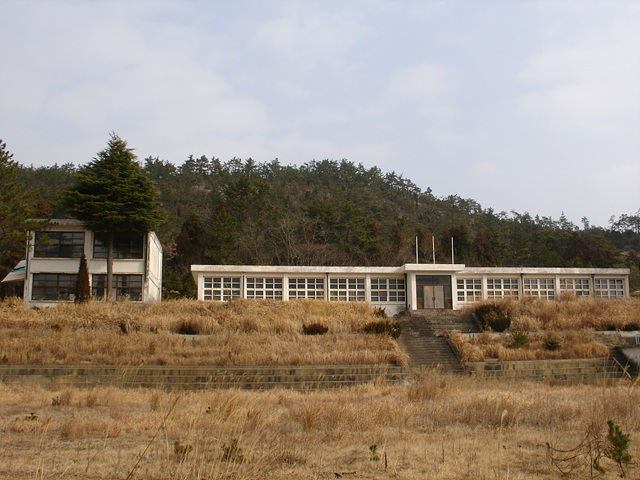 두봉초등학교 전경