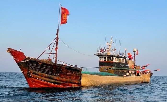 우리측 배타적경제수역 제한조건을 위한한 중국 어선 A호