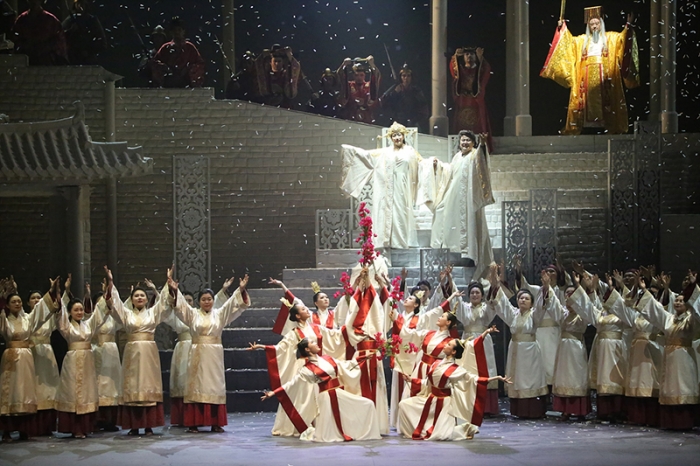 2018년 기획오페라 ‘투란도트’ 공연 모습.