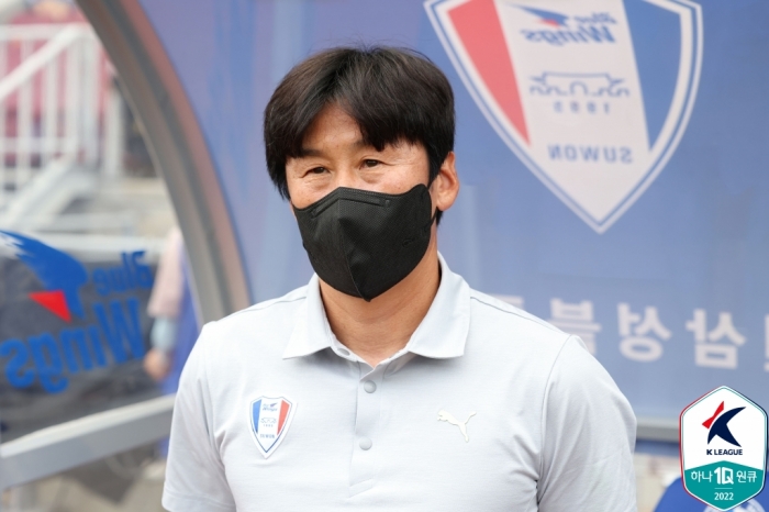수원 삼성 이병근 감독 (사진=한국프로축구연맹)