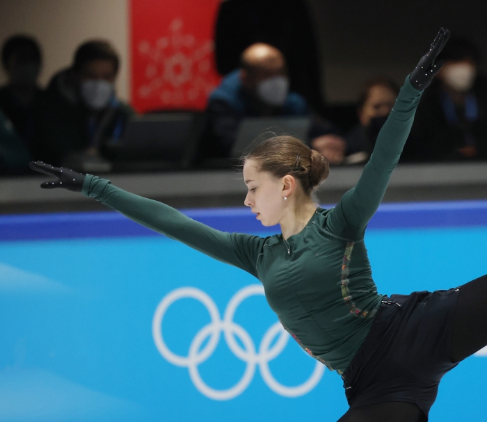 2022 베이징 동계올림픽 피겨스케이팅에 출전한 카밀라 발리예바. (사진=연합뉴스)