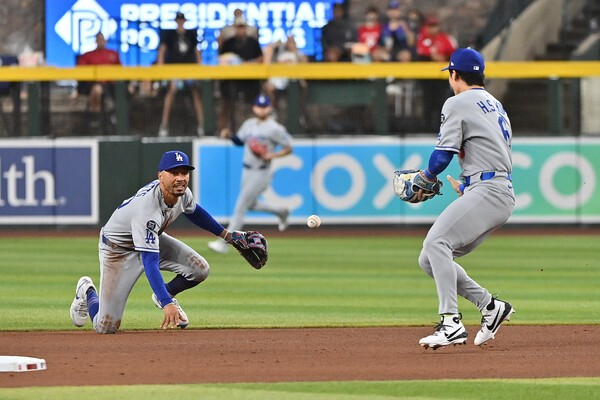 <b>김혜성</b>, 애리조나전 4타수 무안타…<b>야마모토</b>는 <b>MLB</b> 첫 만루포 헌납