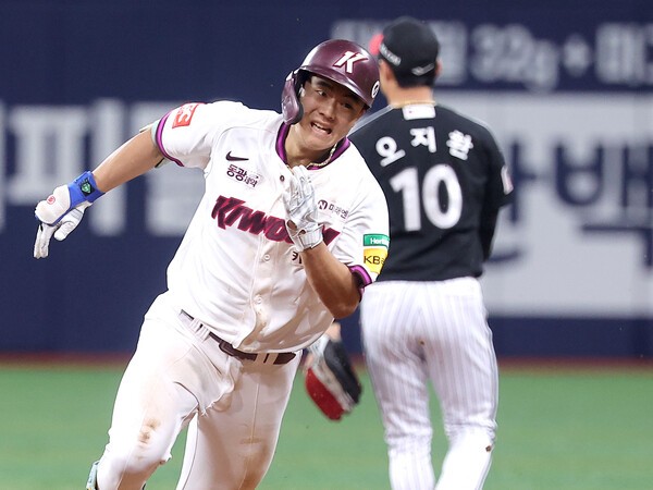 한화, <b>롯데</b> 잡고 선두 LG 4게임 차 추격...<b>키움</b>, LG 상대 11-2 대승