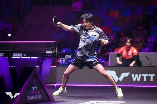 WTT 시리즈 경기에 나선 안재현의 경기 장면 [WTT 인스타그램]