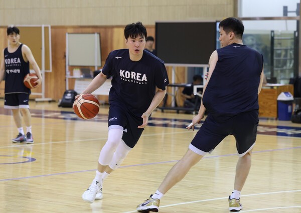 'NBA 도전' 이현중이 당긴 불꽃, 대표팀 흔들었다… "한일전도, AG 우승도...