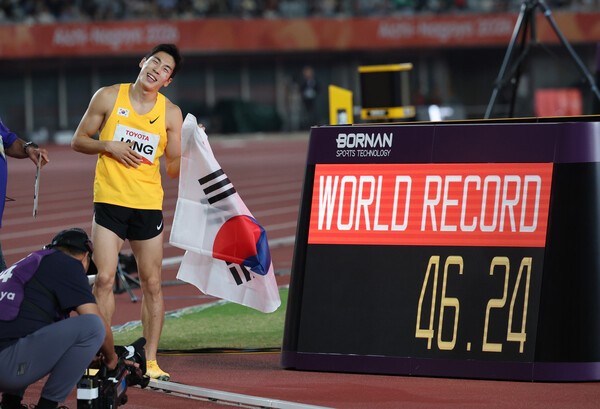 <b>장민호</b>, <b>400m 세계신기록</b> 작성하며 아시안패러게임 2관왕 등극