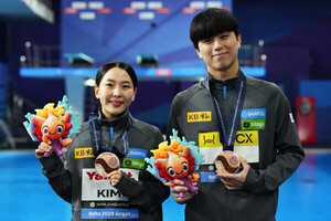 <b>김수지</b>·<b>이재경</b>, 韓 다이빙 싱크로 사상 첫 메달 획득
