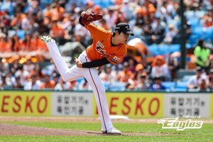 <b>한화</b> 이글스 <b>조동욱</b>, 선발투수 <b>데뷔전</b>서 6이닝 1실점 호투… 첫 승 정조준